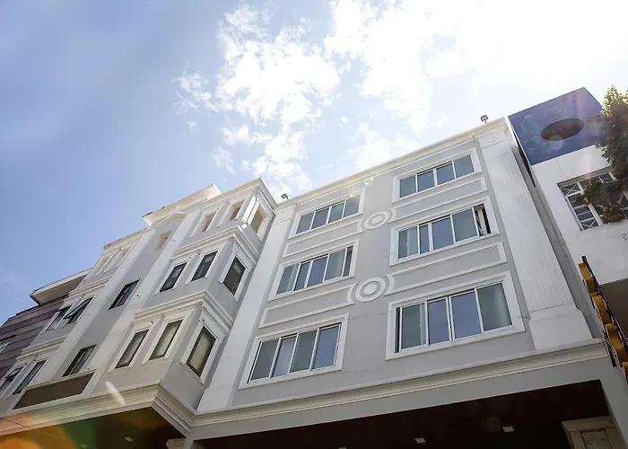Tu Phuong Hotel